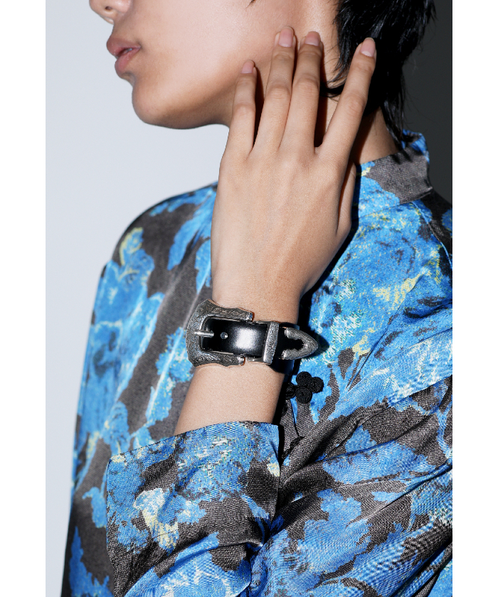 TOGA PULLA】Metal bangle 2(F24DY002)|阪急百貨店公式通販 TOGA PULLA】Metal bangle 2(F24DY002)|阪急百貨店公式通販