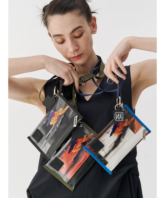 PVC MULTI WALLET(F256C028)｜阪急百貨店公式通販サイト｜阪急