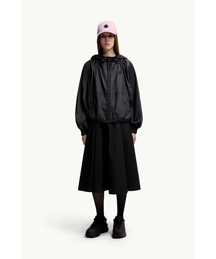 【★完売必至★】MONCLER ☆ Auxonneウインドブレーカー Auxonne ウインドブレーカー(F257A010)｜阪急百貨店公式通販