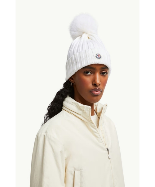 MONCLER モンクレール ニット帽 キャップ ビーニー ホワイト 上質なアイテム♪】モンクレール ニット帽 ギフトにも