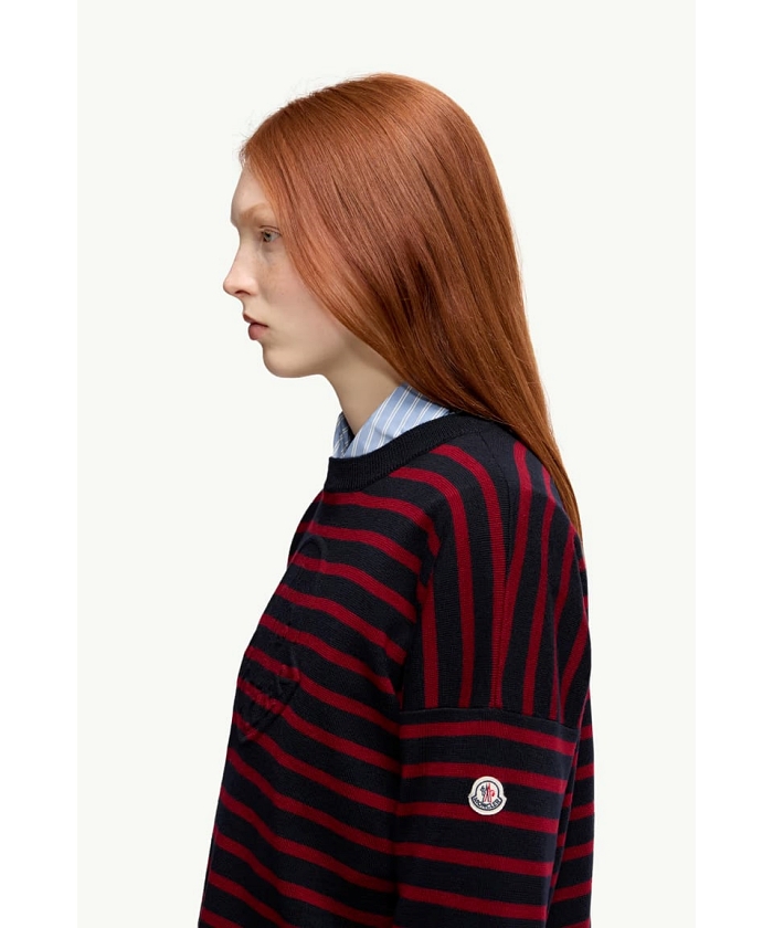 MONCLER*ラグジュアリーな雰囲気が漂う*フーディー セーター MONCLER*ラグジュアリーな雰囲気が漂う*フーディー セーター
