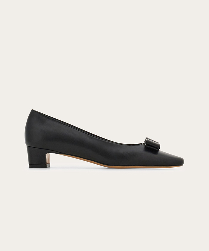 在庫1点☆すぐ届く Ferragamo パンプス パンプス(F258G032)｜阪急百貨店公式通販サイト｜阪急百貨店