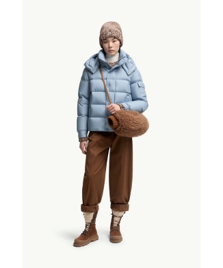 Moncler Maya 70ショートダウンジャケット