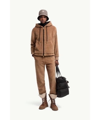 MONCLER パーカー