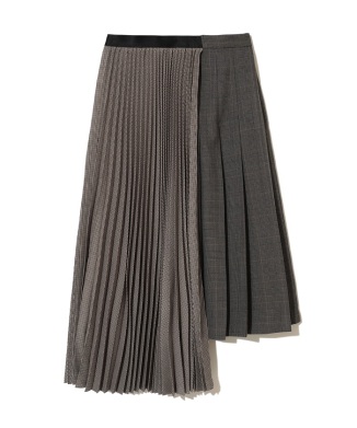 プリーツスカート