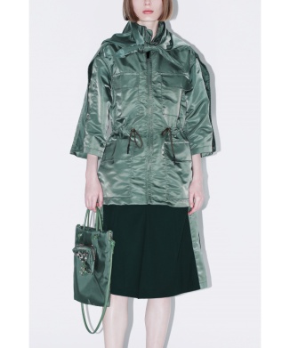 【TOGA PULLA】Nylon twill top