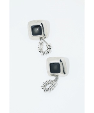 【TOGA TOO】Stone beads pierced earrings