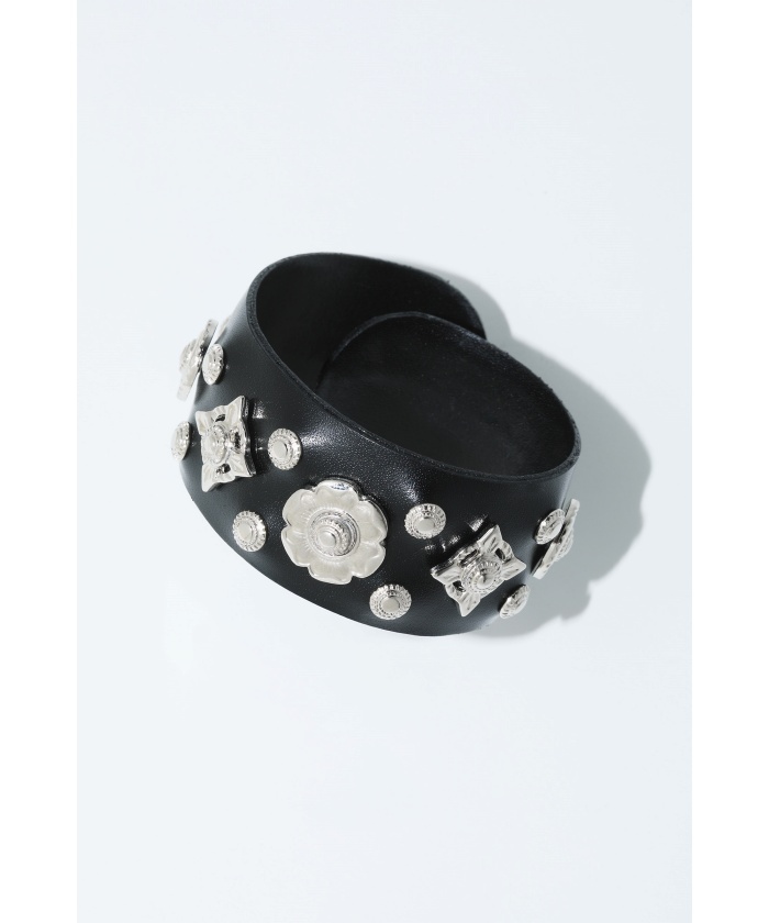 TOGA ブレスレット TOGA TOO】Leather roll bangle(F25DC046)｜阪急百貨店公式通販サイト