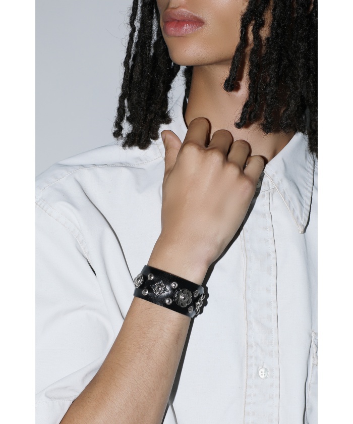 TOGA TOO】Leather roll bangle(F25DC046)｜阪急百貨店公式通販サイト