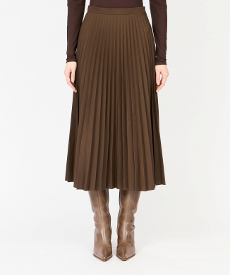 プリーツスカート