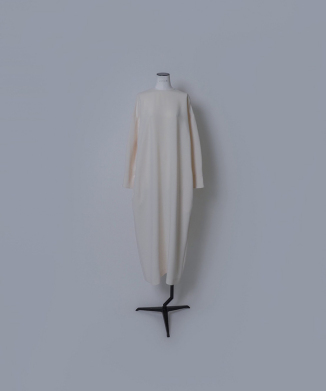 CREW NECK NARROW ONE PIECE