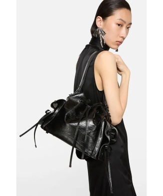 マルチポケットバケットバッグ