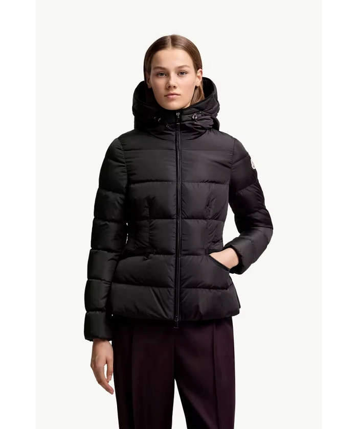 専用 JOYE ダウンジャケット クリスジョイ」ウインターコレクション “ジョイ＆ラブ“ | 阪急