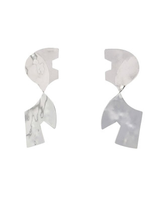 NOTCH TWIST EARRING