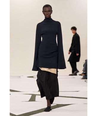 ドロップウエストウールスカート