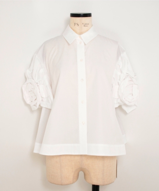 CROPPED ROSE PUFF SLEEVE SHIRT