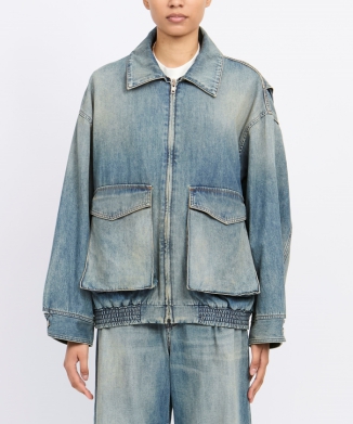 フラップポケット付きデニムジャケット
