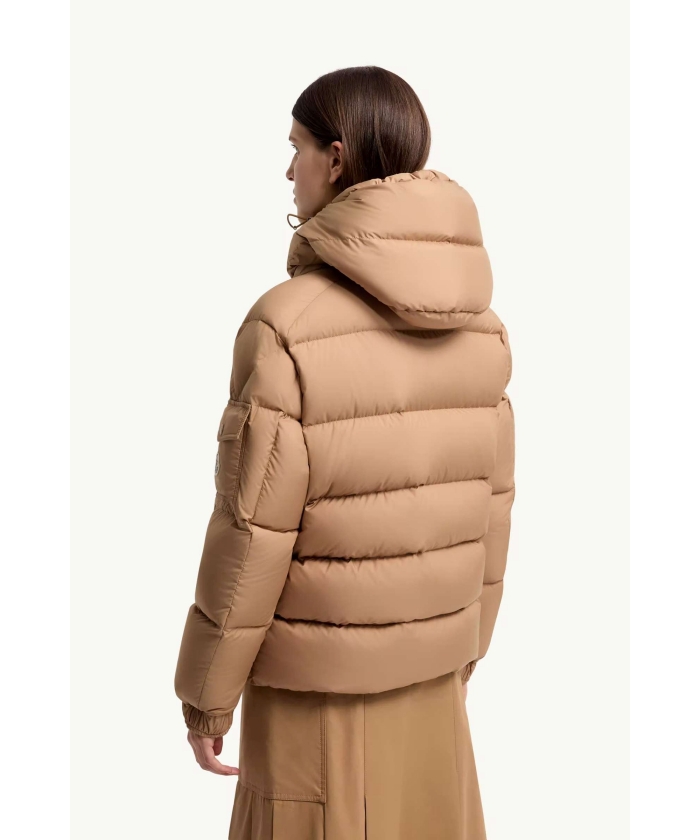 Moncler Maya 70ショートダウンジャケット(F268N162)｜阪急百貨店公式