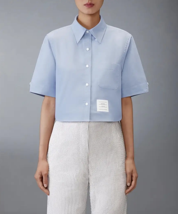 【新品】THOM BROWNE オックスフォードシャツ ライトブルー　36 THOM BROWNE】オックスフォード クロップド半袖シャツ(F269Y063)｜阪急