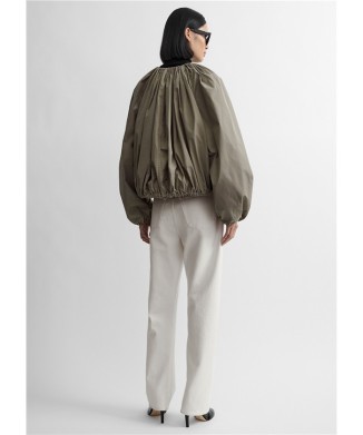 Gathered parachute coat
