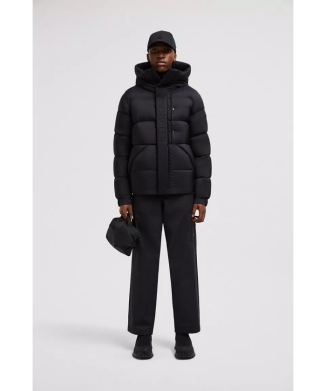 Moncler Maya ショートダウンジャケット(FM57G006)｜阪急百貨店