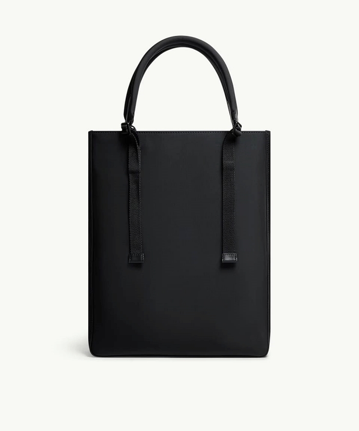 MONCLER Pierrick トートバッグ ブラック 大人気 数量限定 楽天市場】MONCLER モンクレール トートバッグ PIERRICK TOTE