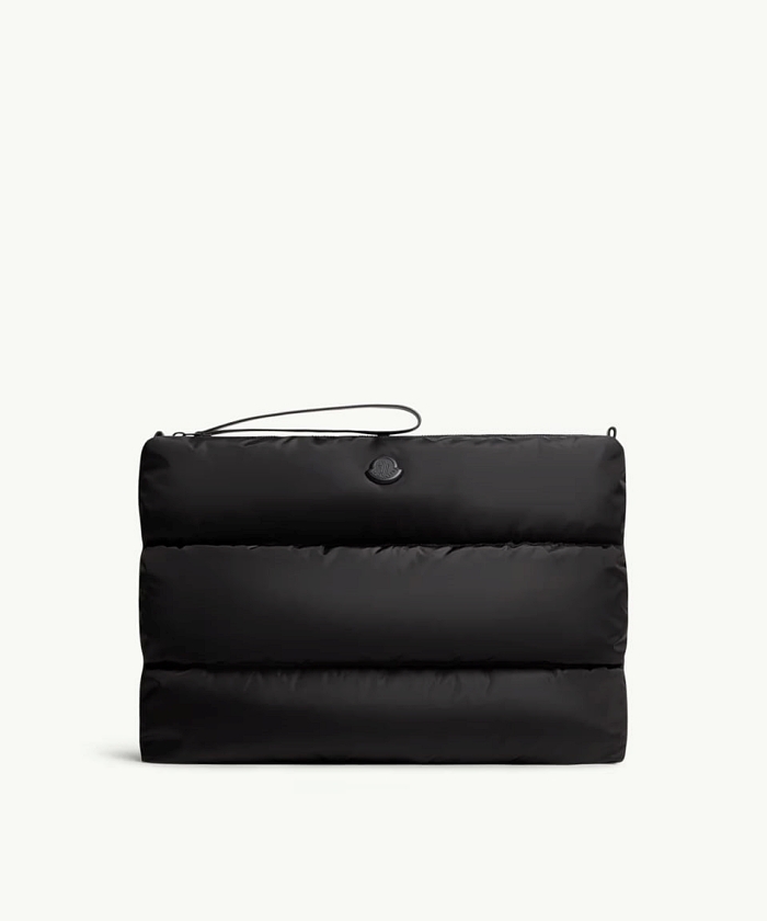 ◆25FW◆関送込【MONCLER】Caradoc*ナイロン*ラップトップケース Caradoc ラップトップケース(FM57G013)｜阪急百貨店公式通販
