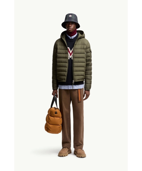 MONCLER Galionショートダウンジャケット オリーブグリーン 3 MONCLER Galionショートダウンジャケット オリーブグリーン 3
