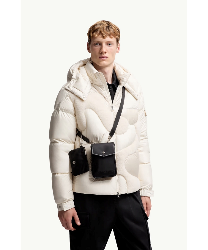 MONCLER クロスボディバッグ(FM59A189)｜阪急百貨店公式通販サイト