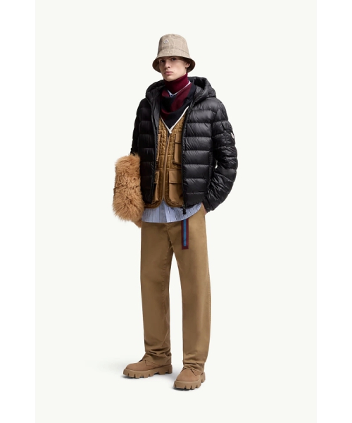 MONCLER Najan ショートダウンジャケット ブラック 1 MONCLER Najan ショートダウンジャケット ブラック 1
