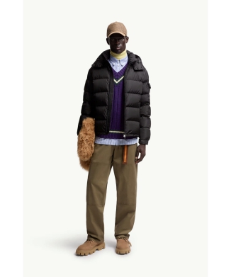 Moncler Maya 70ショートダウンジャケット(F257G087)｜阪急百貨店公式