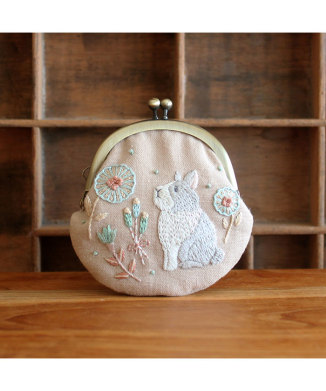 【polite・cohana】Chicci やわらぎの花々とちょこんとうさぎさんのがま口キットセット