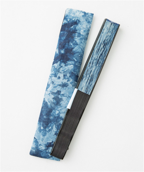 本藍染セット 000039-010(M1750043)|HANKYU MEN 01布扇子 和紙張り 共色袋セット 木箱入り メンズ緑 チェック柄 8033