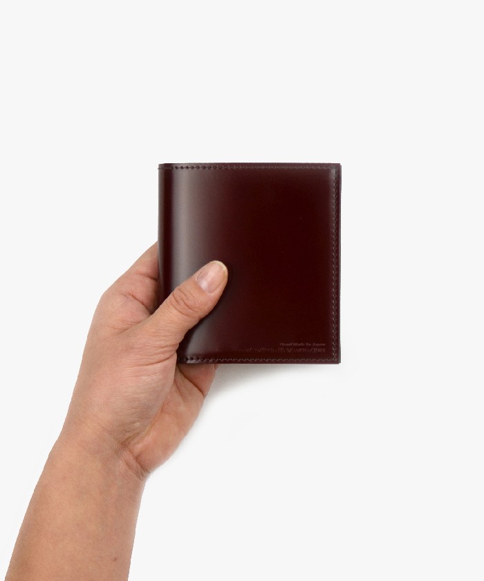 コードバン 二つ折りミニ財布 AA26029(M2120035)|HANKYU MEN'S コードバン 二つ折りミニ財布 AA26029(M2120035)|HANKYU MEN'S