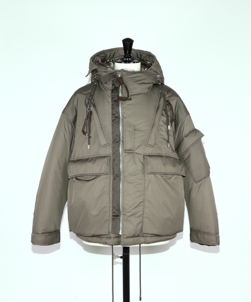 オールモストブラック HOODED BLOUSON