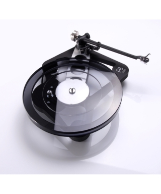 Turntable rega Planar8 with Exact