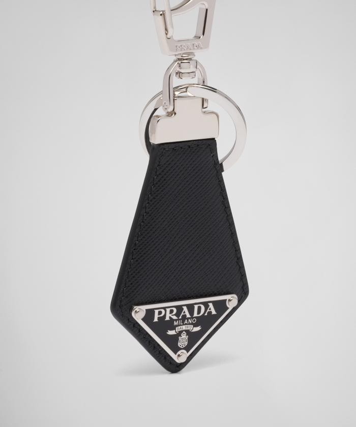 PRADA 黒 レザー キーリング サフィアーノ サフィアーノレザー キーリング 2PP041_053_F0002(M237Y037)｜HANKYU
