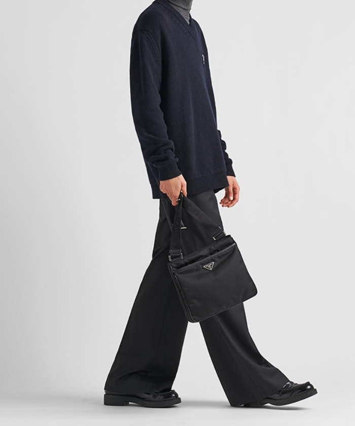 Re-Nylon xサフィアーノレザー ショルダーバッグ Re-Nylon xサフィアーノレザー ショルダーバッグ