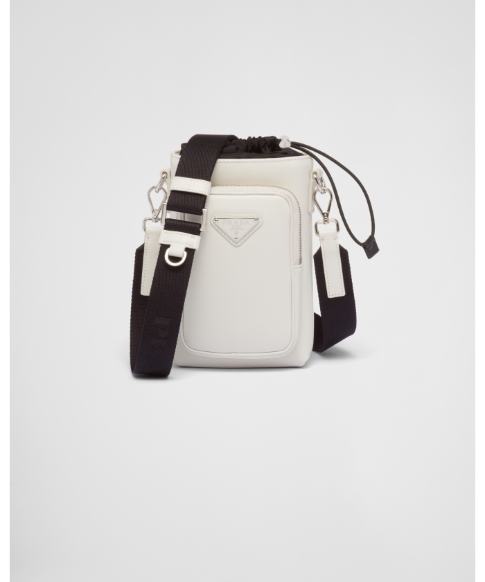 PRADA 直営店より レザー スマートフォン ケース 直営店*PRADA*サフィアーノレザー スマートフォンケース 2ZH126