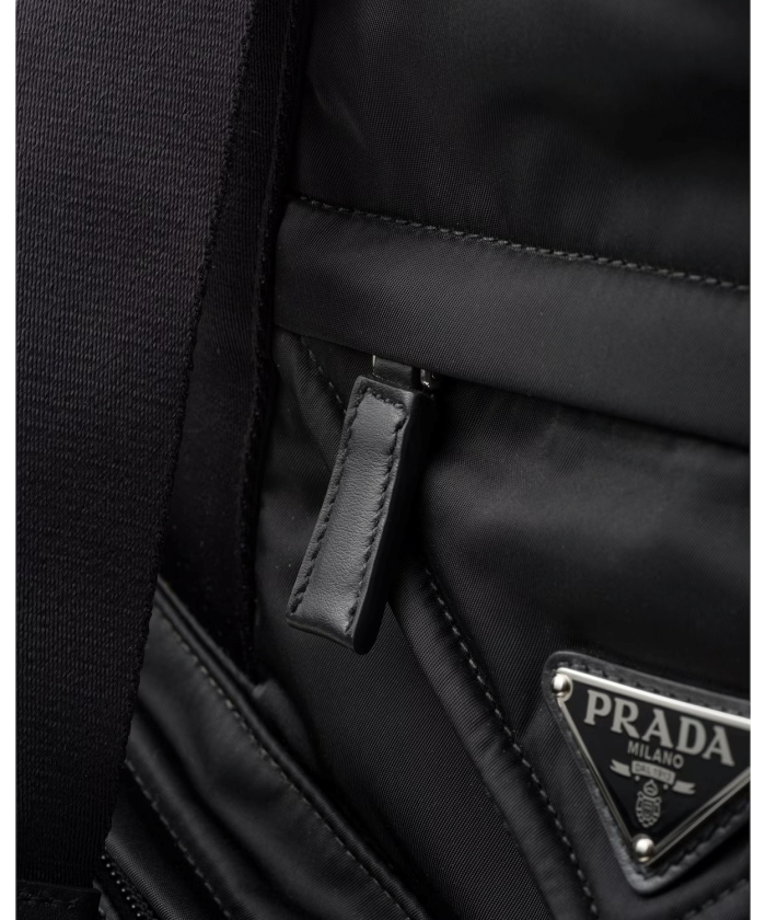 Re-Nylon xレザー トートバッグ 2VG120_2DW3_F0002_V_OOO Re-Nylon xレザー トートバッグ 2VG120_2DW3_F0002_V_OOO