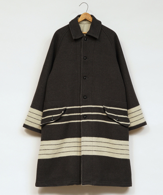 MOUNTAINEER BLANKET COAT　80490000003