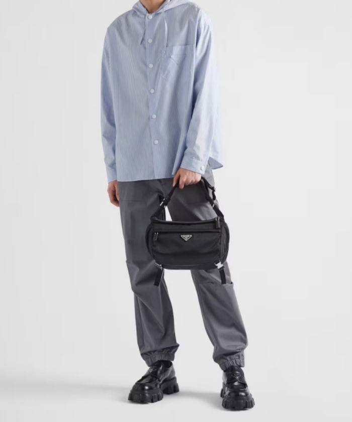 Re-Nylon×サフィアーノレザー ショルダーバッグ