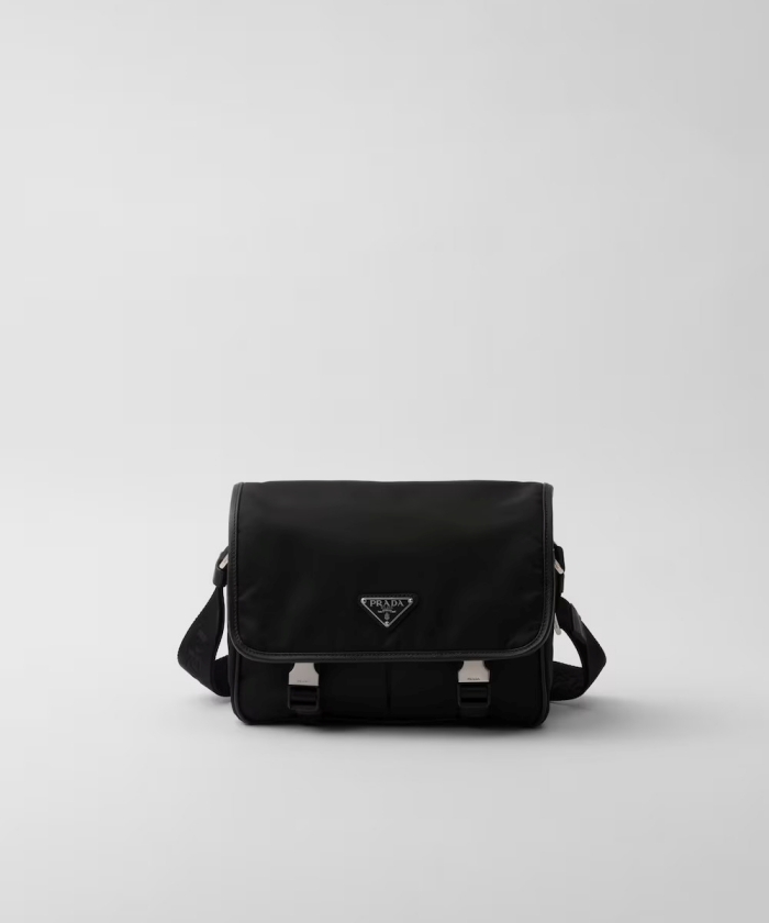 Re-Nylon xサフィアーノレザー ショルダーバッグ Re-Nylon xサフィアーノレザー ショルダーバッグ