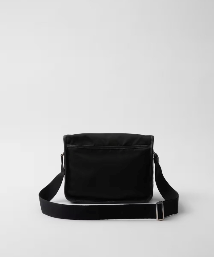 Re-Nylon xサフィアーノレザー ショルダーバッグ Re-Nylon xサフィアーノレザー ショルダーバッグ