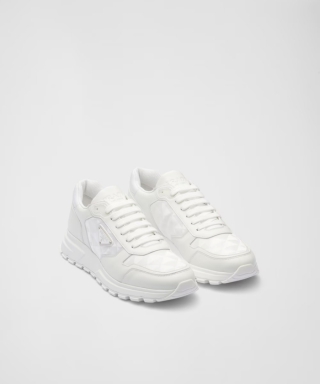 プラダ PRAX 1 Re-Nylon ×ブラッシュドレザー スニーカー プラダ PRAX 1 Re-Nylon ×ブラッシュドレザー スニーカー