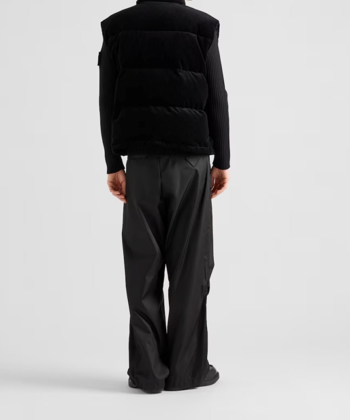✨美品✨PRADA ダウンベスト コーデュロイ 黒 46 M 三角ロゴ