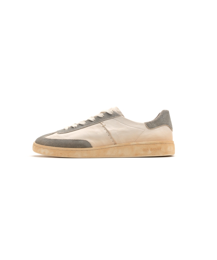 スニーカー AUA331-001(M251Y001)｜HANKYU MEN'S / 阪急メンズ