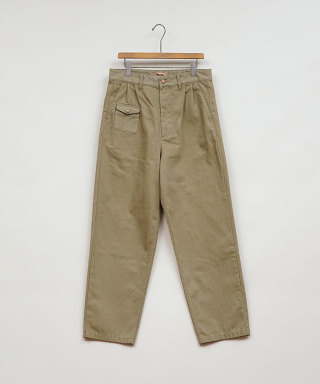 PT01-01-BT PLEATED PANT　80501350010