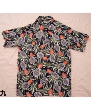 アロハシャツ　ModernPineappleBlack