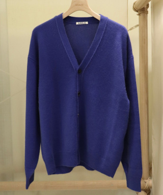 ブルー系|カーディガン|オーラリー(AURALEE)|HANKYU MEN'S / 阪急メンズ ブルー系|カーディガン|オーラリー(AURALEE)|HANKYU MEN'S / 阪急メンズ